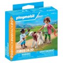 Playmobil 71803 - Gospodyni wiejska z dzieckiem i cielakiem