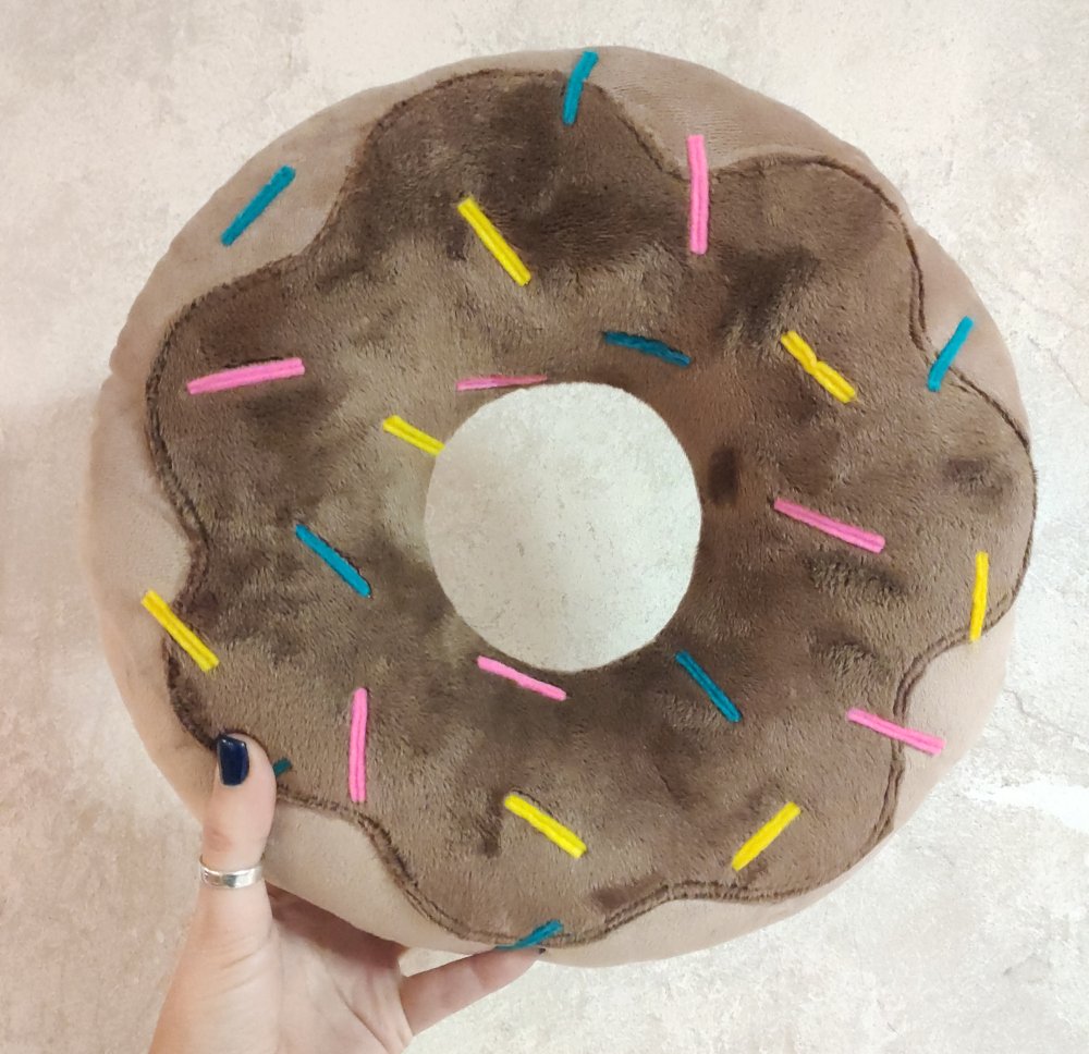 Poduszka Paczek, w czekoladowej polewie (Donut)